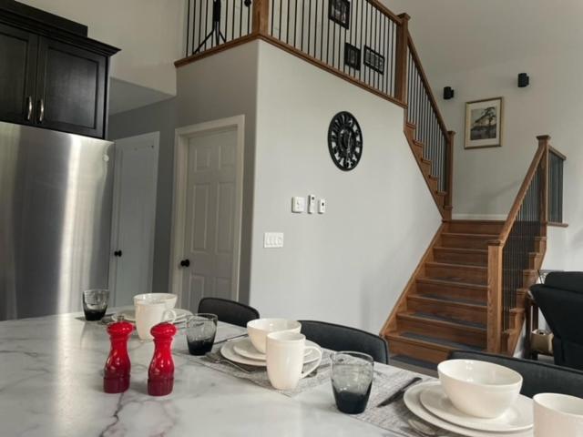Sunsets At The Oasis Guest House Greater Napanee Luaran gambar